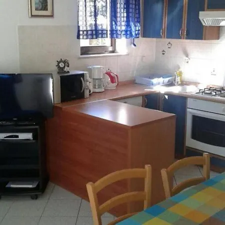 Magda - Two Bedroom With Terrace And Garden View A2 - St