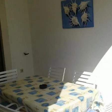 Magda - Two Bedroom With Terrace And Garden View A2 - St Διαμέρισμα Supetar