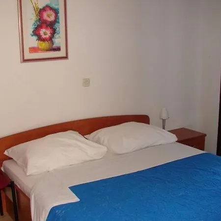 Διαμέρισμα Magda - Two Bedroom With Terrace And Garden View A2 - St Supetar